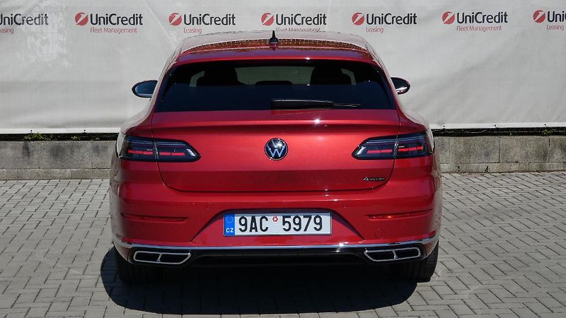 Volkswagen Arteon Shooting Brake 2.0 TDI DSG 4Mo - fotka 4 z 26