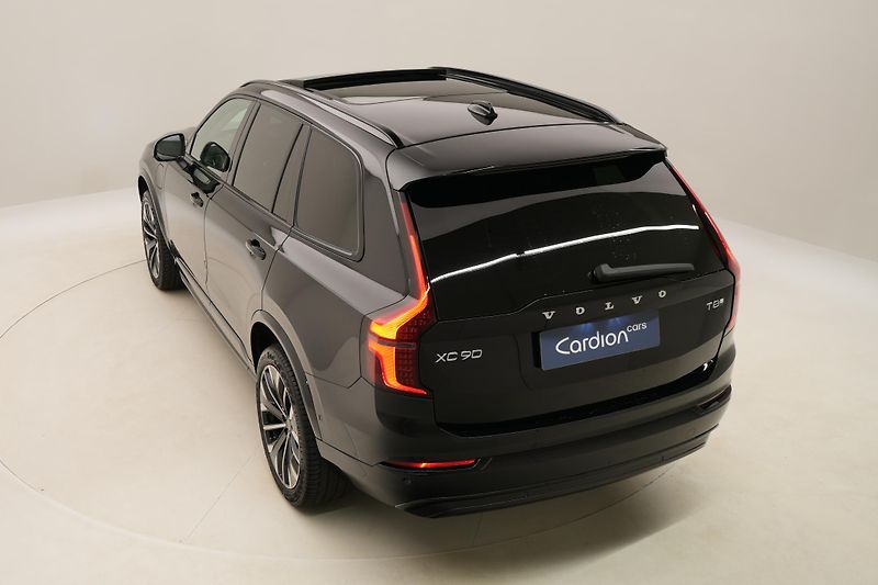 Volvo XC90 (2026) T8 AWD RECHARGE DARK ULTRA - fotka 17 z 75