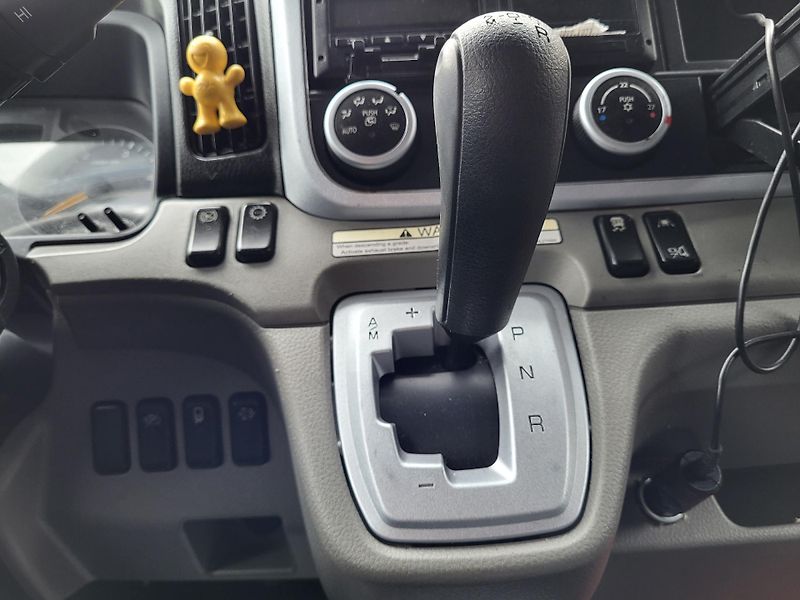 Mitsubishi Canter FUSO 3.0 BlueTEC automat - fotka 6 z 17