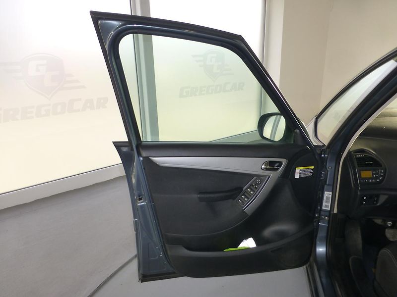 Citroën Grand C4 Picasso (2009) 1,6HDI**KLIMATIZACE***7 MÍST** - fotka 9 z 29