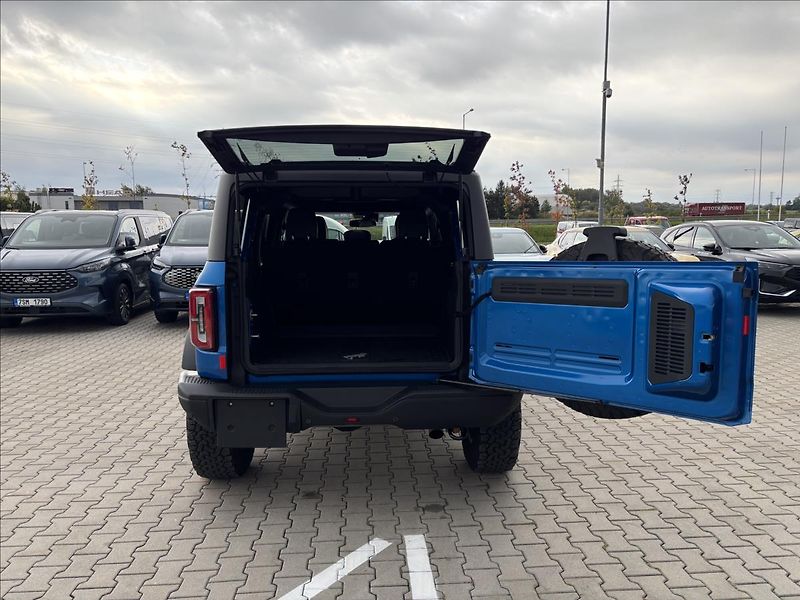 Ford Bronco (2025) 2,7 Badlands 246kW DPH - fotka 15 z 56