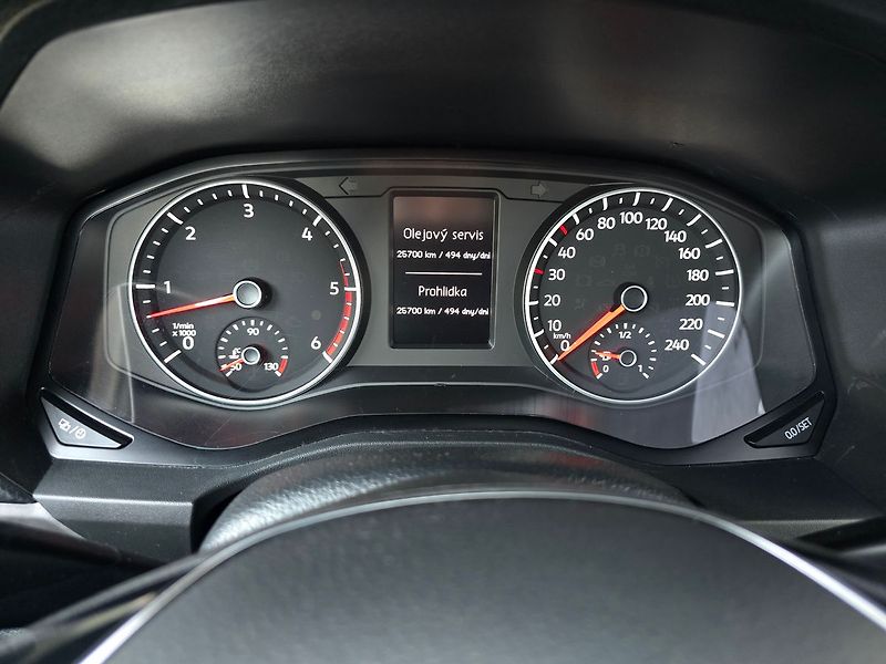 Volkswagen Amarok 150kW 4x4 DSG TAŽNÉ DPH - fotka 17 z 24