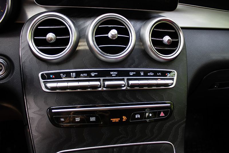 Mercedes-Benz GLC - fotka 13 z 20