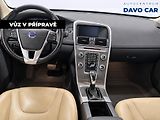 Volvo XC60 2,4 D4 140kW Summum 4x4 Aut. C - náhled 2