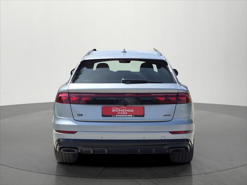 Audi Q8 50 TDI S-LINE 1 MAJ ČR DPH - fotka 6 z 27