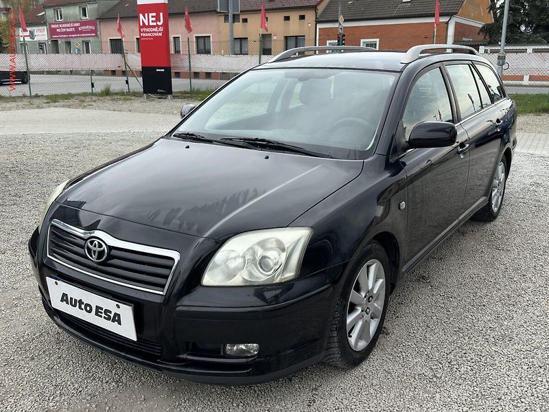 Toyota Avensis (2003) 1.8i, AC, TZ - fotka 3 z 17