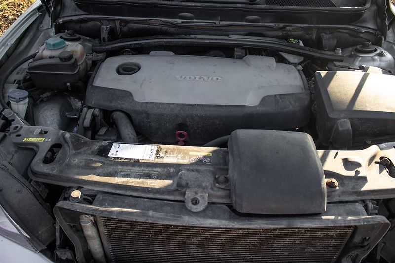 Volvo XC90 DVD, nezávislé topení, tažné. - fotka 43 z 43