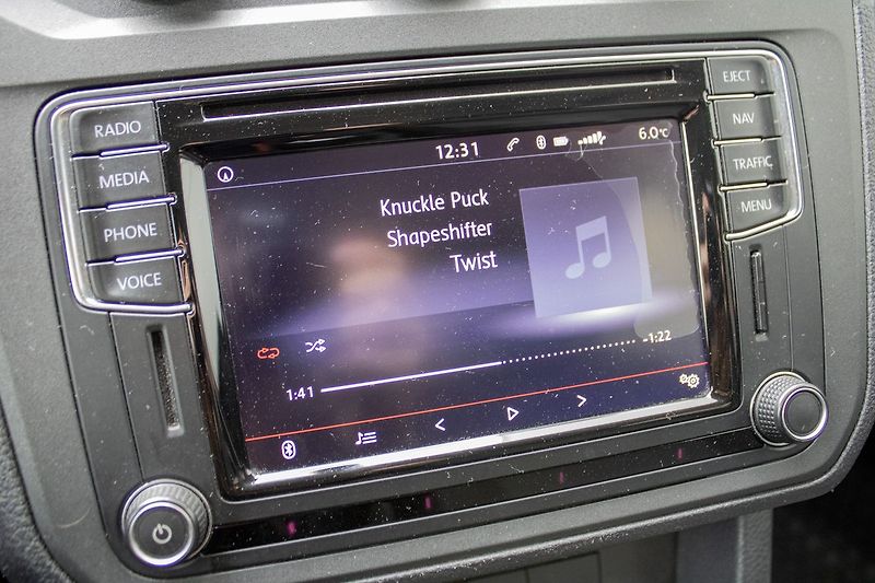 Volkswagen Caddy - fotka 15 z 19