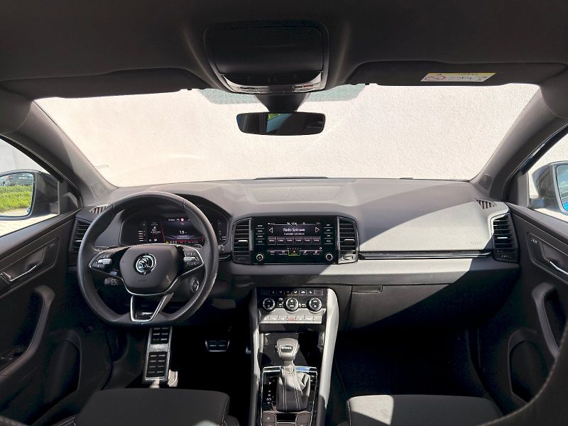 Škoda Karoq (2024) SPORTLINE TSI 1.5/110KW 7AP - fotka 21 z 38