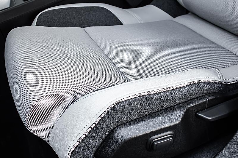 Citroën C3 (2026) 1,2 MAX Turbo benzín 100k+ZIMA - fotka 14 z 24