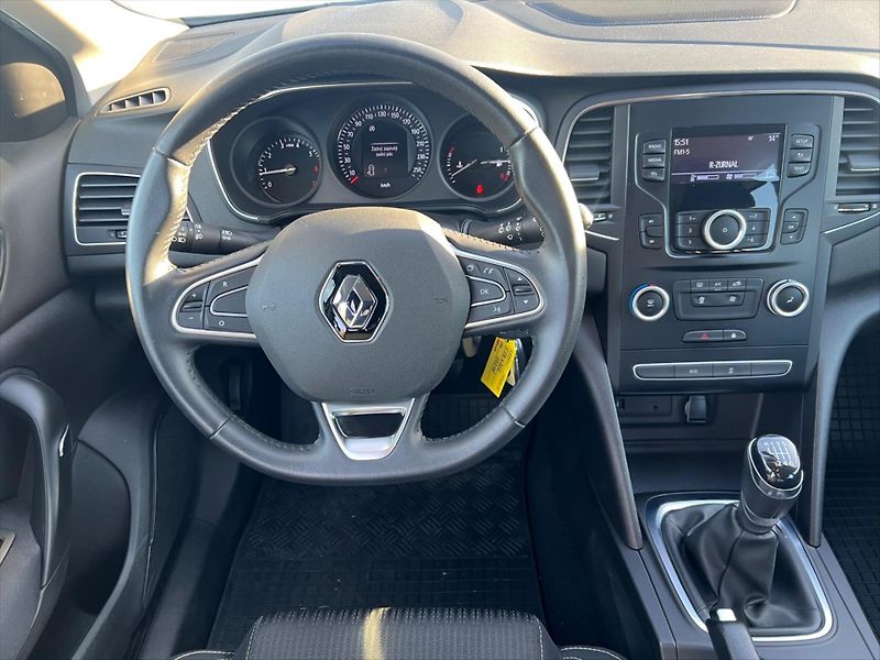 Renault Mégane 1,3   75kW - fotka 10 z 25
