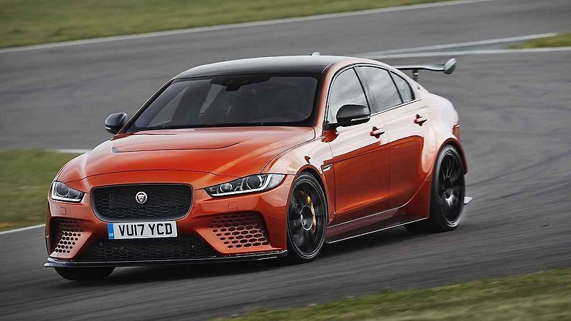 Jaguar XE SV Project 8.