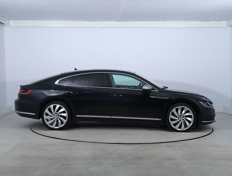 Volkswagen Arteon (2017) Elegance 2.0 BiTDI 4Motion - fotka 6 z 23
