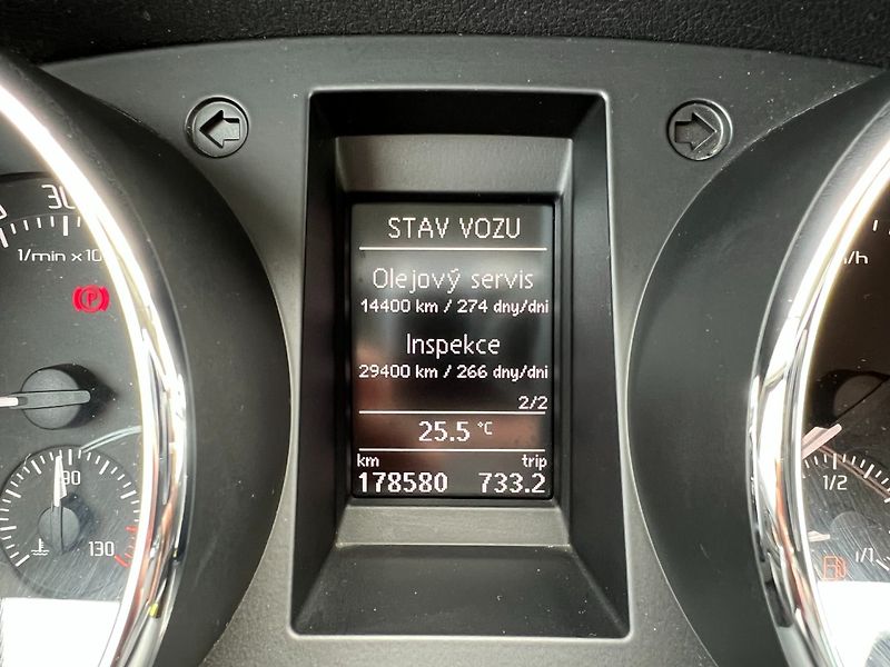 Škoda Yeti (2016) 2.0TDi 110kW 4x4! tažné! Apps! - fotka 20 z 39