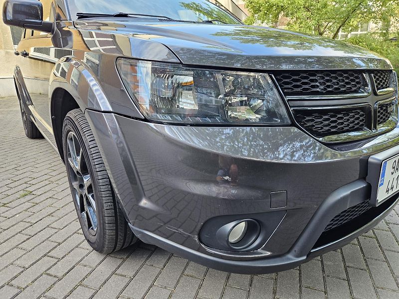 Dodge Journey (2017) GT 3,6 V6 AWD LPG 7 míst - fotka 3 z 24