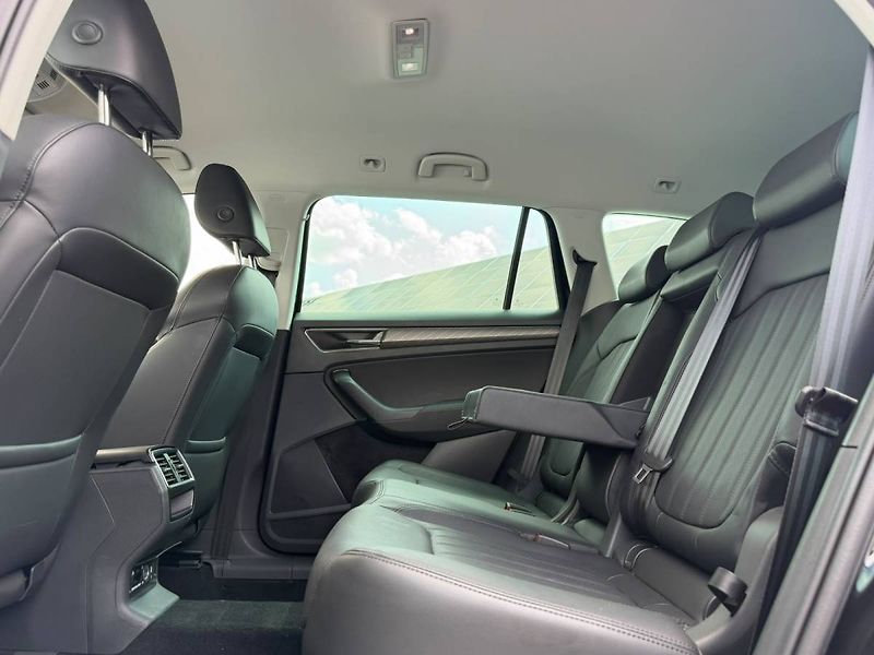 Škoda Kodiaq Style Plus 1,5 TSI 110 kW 7° D - fotka 12 z 34