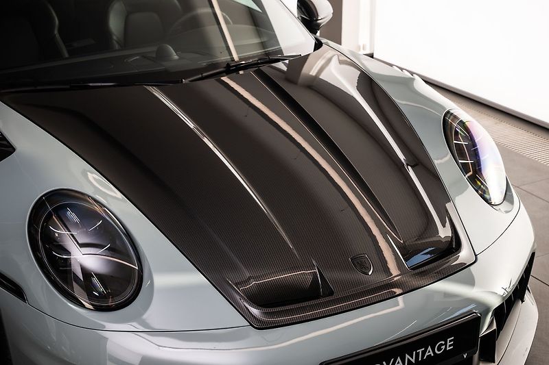 Porsche 911 (992.2) Carrera 4 GTS TECHART - fotka 21 z 34