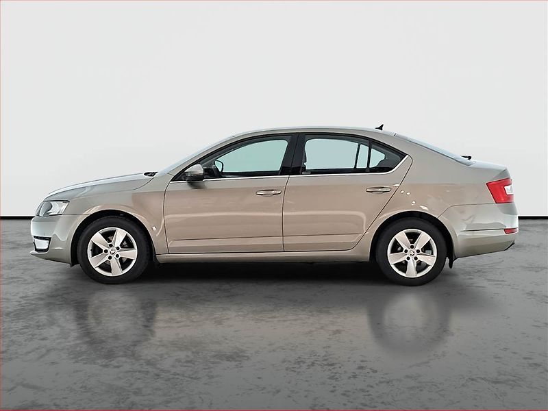 Škoda Octavia (2016) 1.6 TDI, Navi, Tempomat - fotka 3 z 17