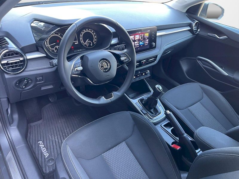 Škoda Fabia (2024) 1.0 TSI 81kW Style Plus - fotka 5 z 32