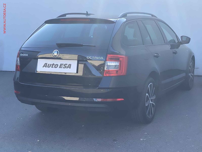 Škoda Octavia (2019) 1.5 TSi, Soleil, DSG, navi, - fotka 4 z 19