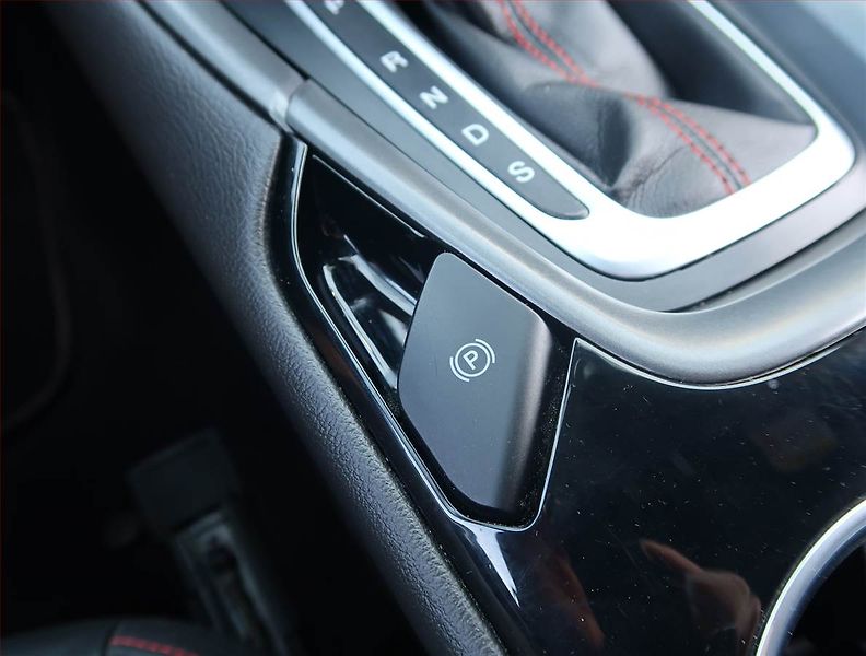 Ford Mondeo (2019) ST-Line 1.5 EcoBoost, Automat - fotka 24 z 27