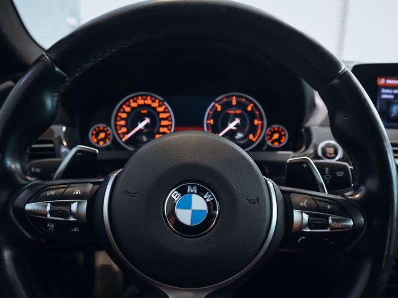 BMW Řada 6 640 d xDrive - fotka 13 z 29