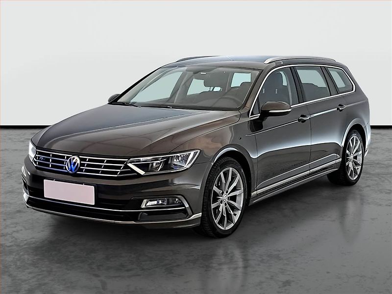 Volkswagen Passat (2018) R-Line 2.0 TDI, Automat, ČR - fotka 2 z 18