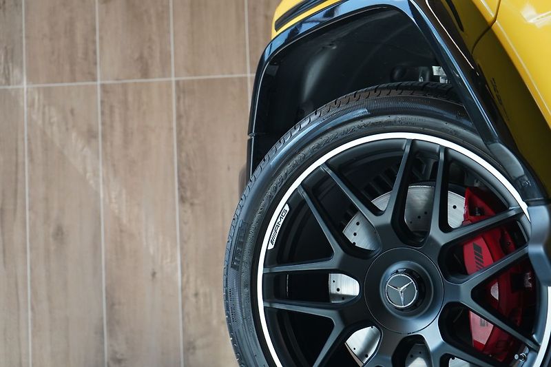 Mercedes-Benz Třídy G G 63 AMG, MANUFAKTUR, Carbon - fotka 13 z 45