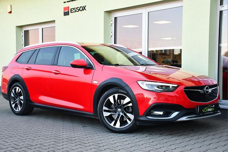 Opel Insignia 2.0CDTi COUNTRY TOURER 4X4 ČR - fotka 3 z 45