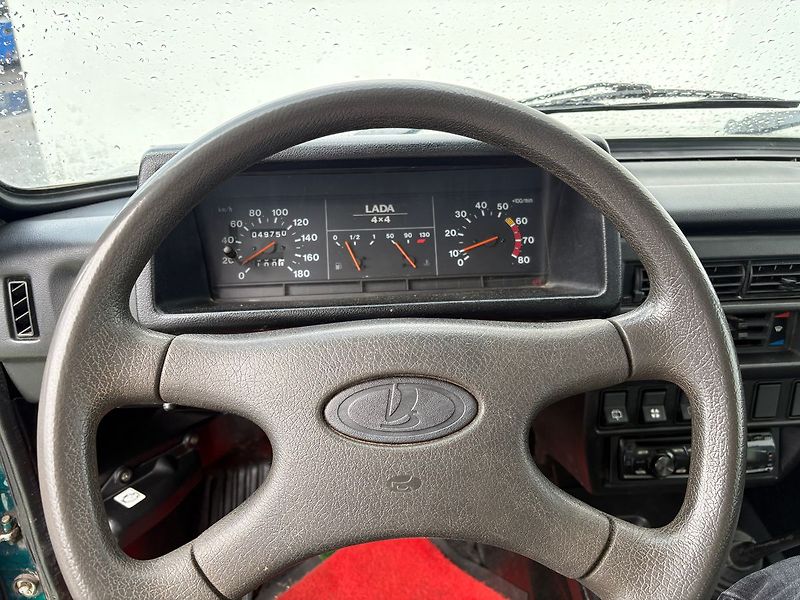 Lada Niva (2009) 1.7, 60kW, 4x4, Tažné - fotka 7 z 12