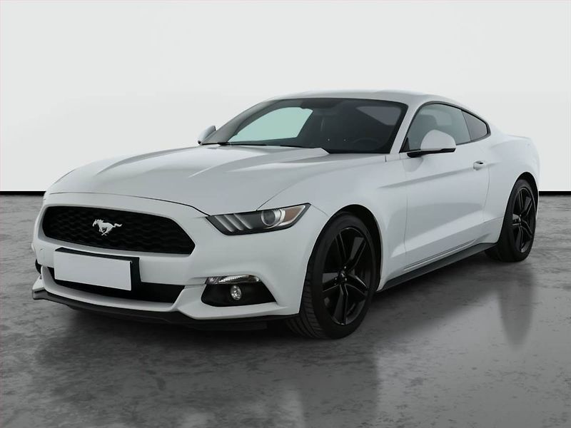 Ford Mustang (2017) 2.3 EcoBoost - fotka 2 z 19