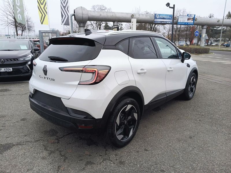 Renault Captur (2026) techno mild hybrid 140 EDC - fotka 5 z 24