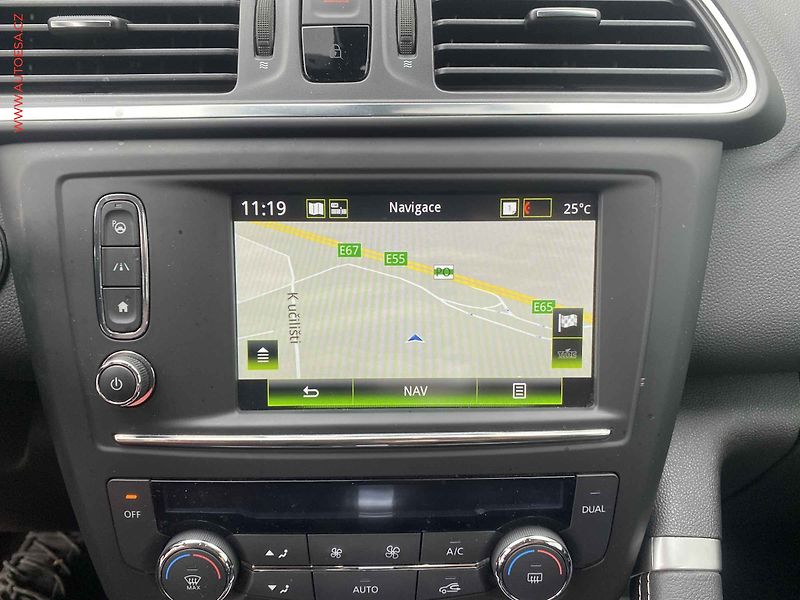 Renault Kadjar (2016) 1.2TCe, Intense, AT, LED - fotka 17 z 18