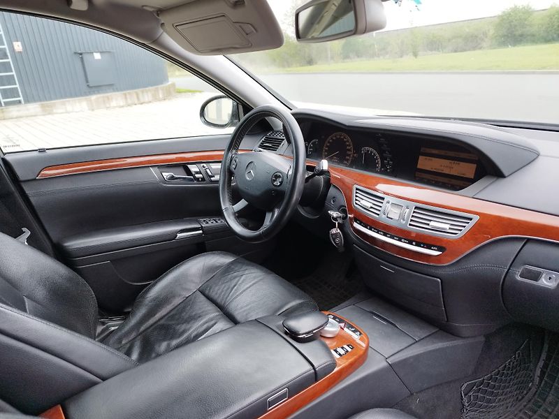 Mercedes-Benz Třídy S (2006) S-350i,LONG,volat 608081843 - fotka 13 z 22