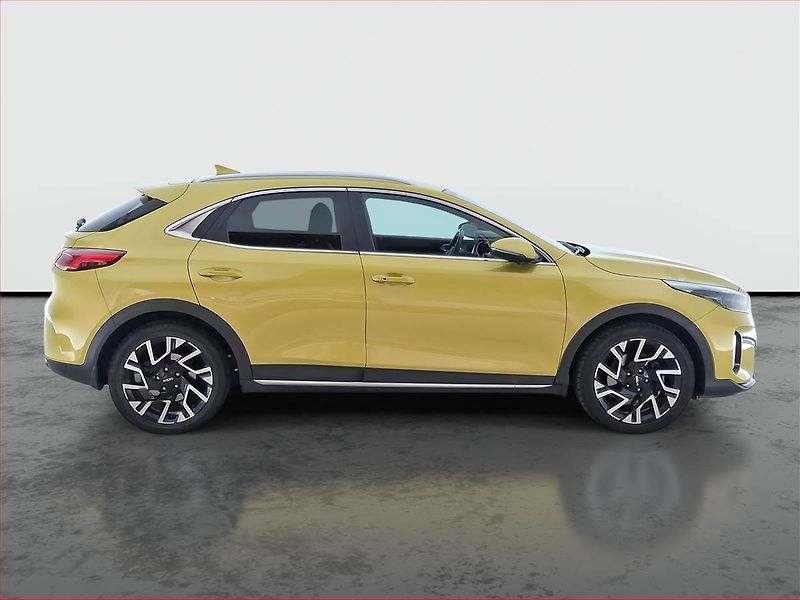Kia XCeed (2023) 1.5 T-GDI - fotka 6 z 16