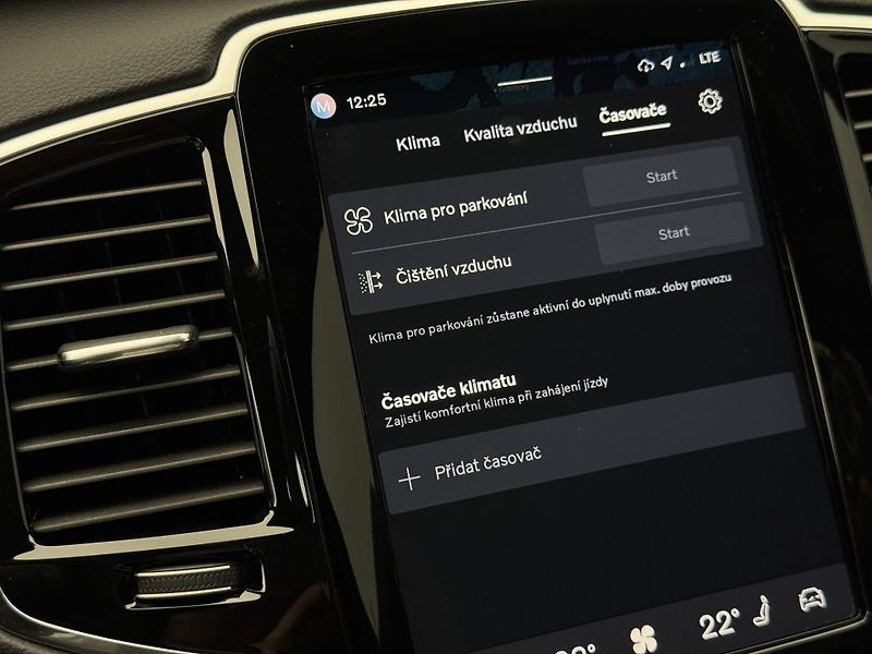Volvo XC90 B5 AWD ULTIMATE AUT  - fotka 52 z 57