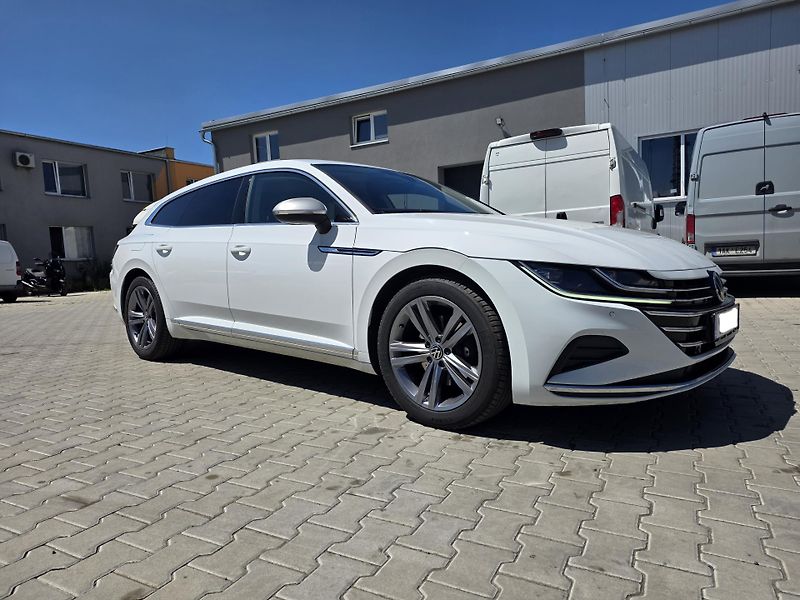 Volkswagen Arteon Shooting Brake (2021) 2.0 TDI 110 kW 7DSG + tažné - fotka 3 z 6