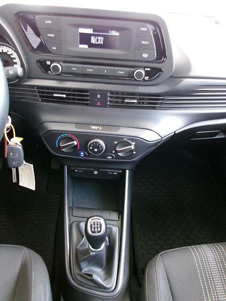 Hyundai Bayon (2023) 1.2i 62kW Comfort Club - fotka 13 z 23