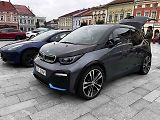 Sraz elektromobilů na náměstí ve Valašském Meziříčí, 5. srpna 2023.