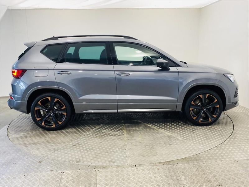 Cupra Ateca 2,0 TSI 221kW DSG 4Drive - fotka 27 z 29