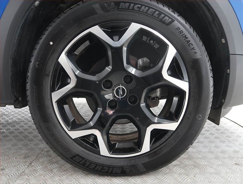 Opel Mokka (2022) Ultimate 1.2 Turbo - fotka 15 z 21