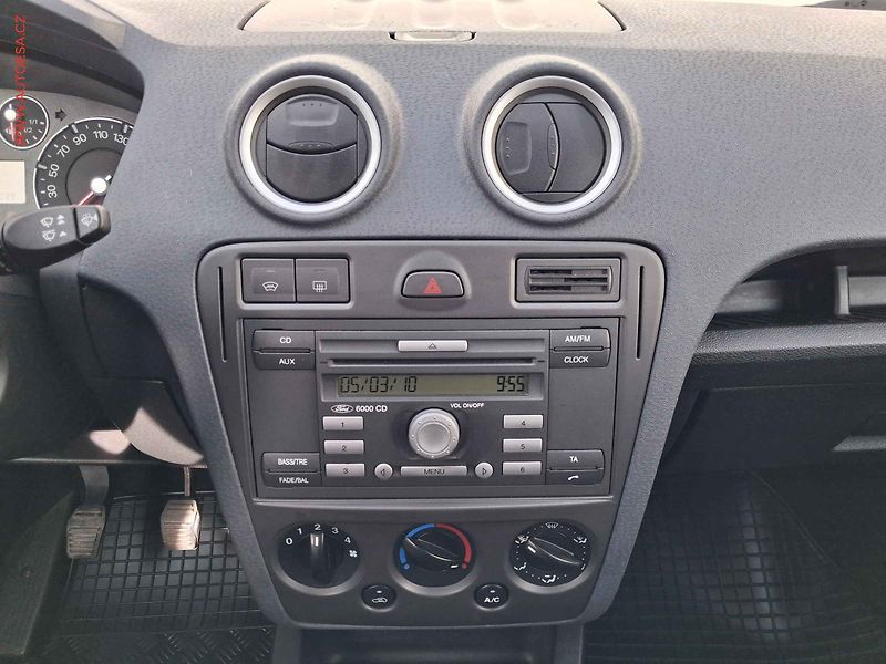 Ford Fusion (2009) 1.4i, 1.maj,ČR, Klima - fotka 12 z 15