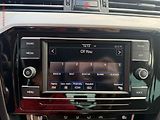 Volkswagen Passat (2019) 1.5 TSi, ČR, AC, tempo, park - náhled 17