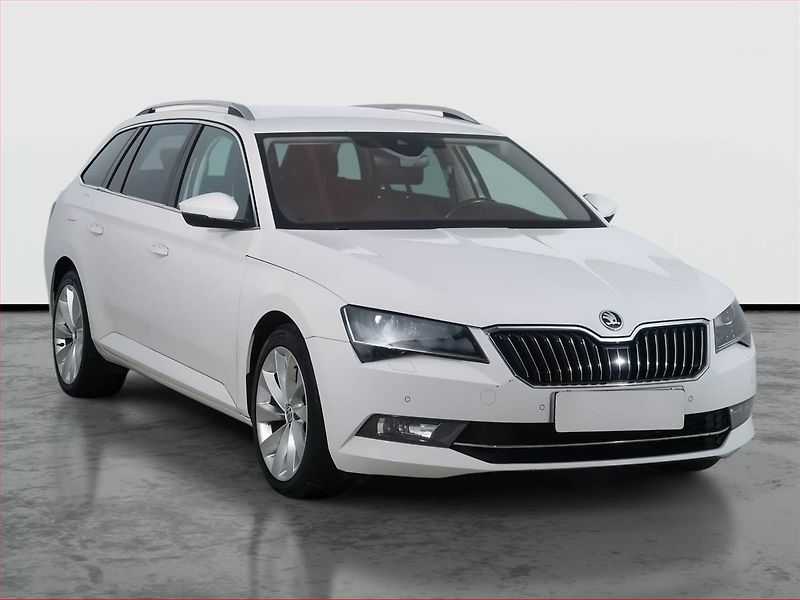 Škoda Superb (2018) 2.0 TDI, 4X4, Automat, Kůže - fotografie inzerátu