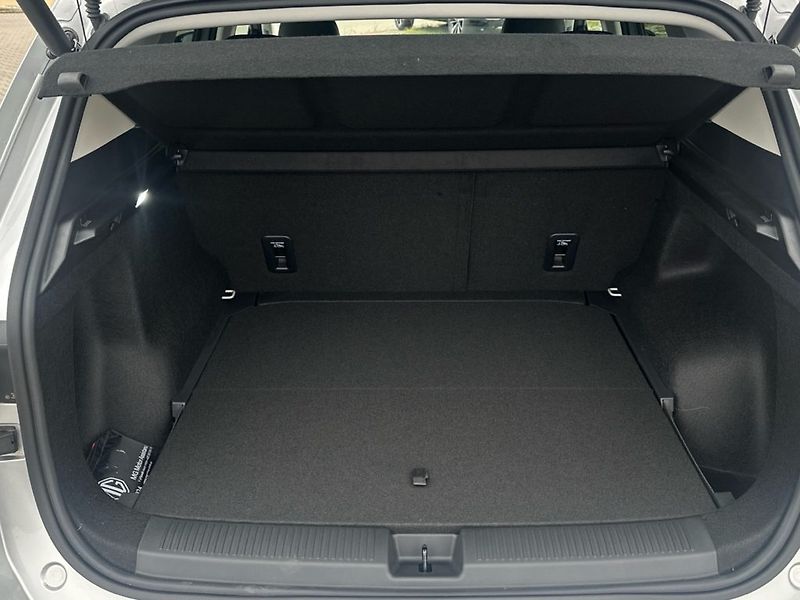 MG MGS5 EV (2025) S5 EV Exclusive 64kWh - fotka 8 z 25