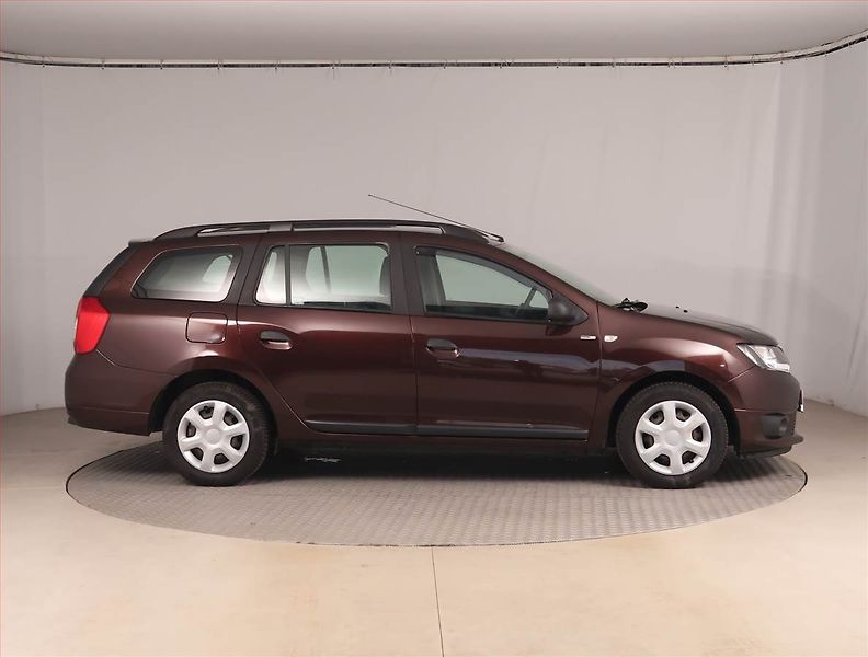 Dacia Logan (2016) 1.2 16V - fotka 6 z 14