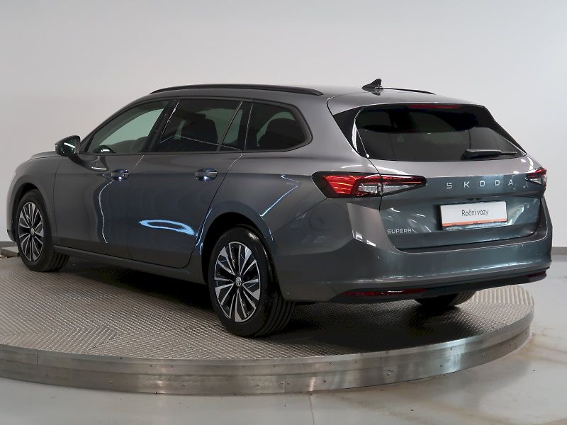 Škoda Superb (2024) 2.0TDI 110KW DSG NAVI - fotka 7 z 43