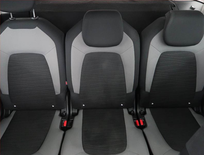 Citroën C4 Picasso (2014) 1.6 HDi, Automat, Navi - fotka 10 z 21