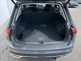 Volkswagen Tiguan Allspace 2,0 TDI 4MOT DSG Elegance NAVI - náhled 19