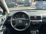 Škoda Octavia (2009) 1.9 TDI 74kW - náhled 15